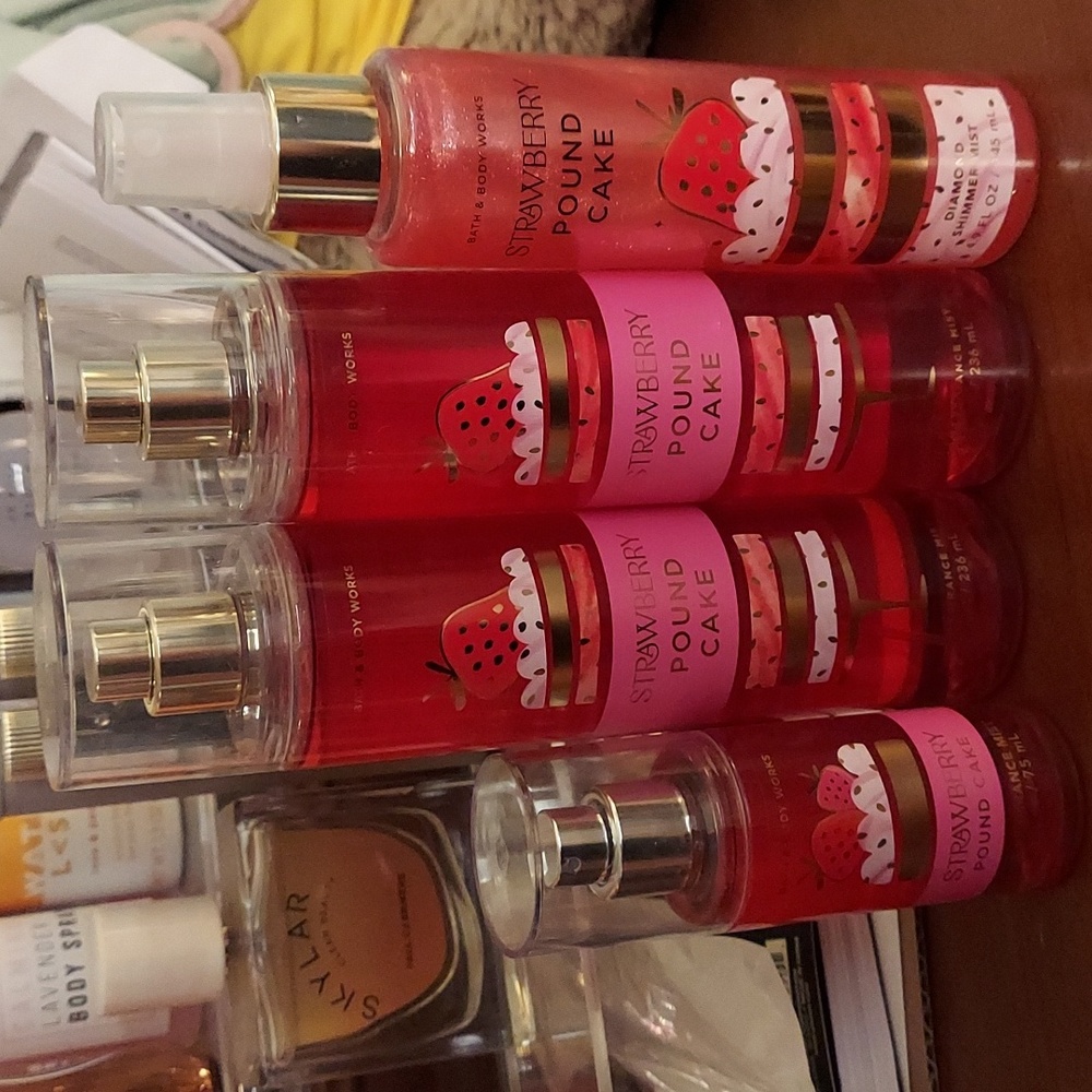 Strawberry Pound Cake Body Spray